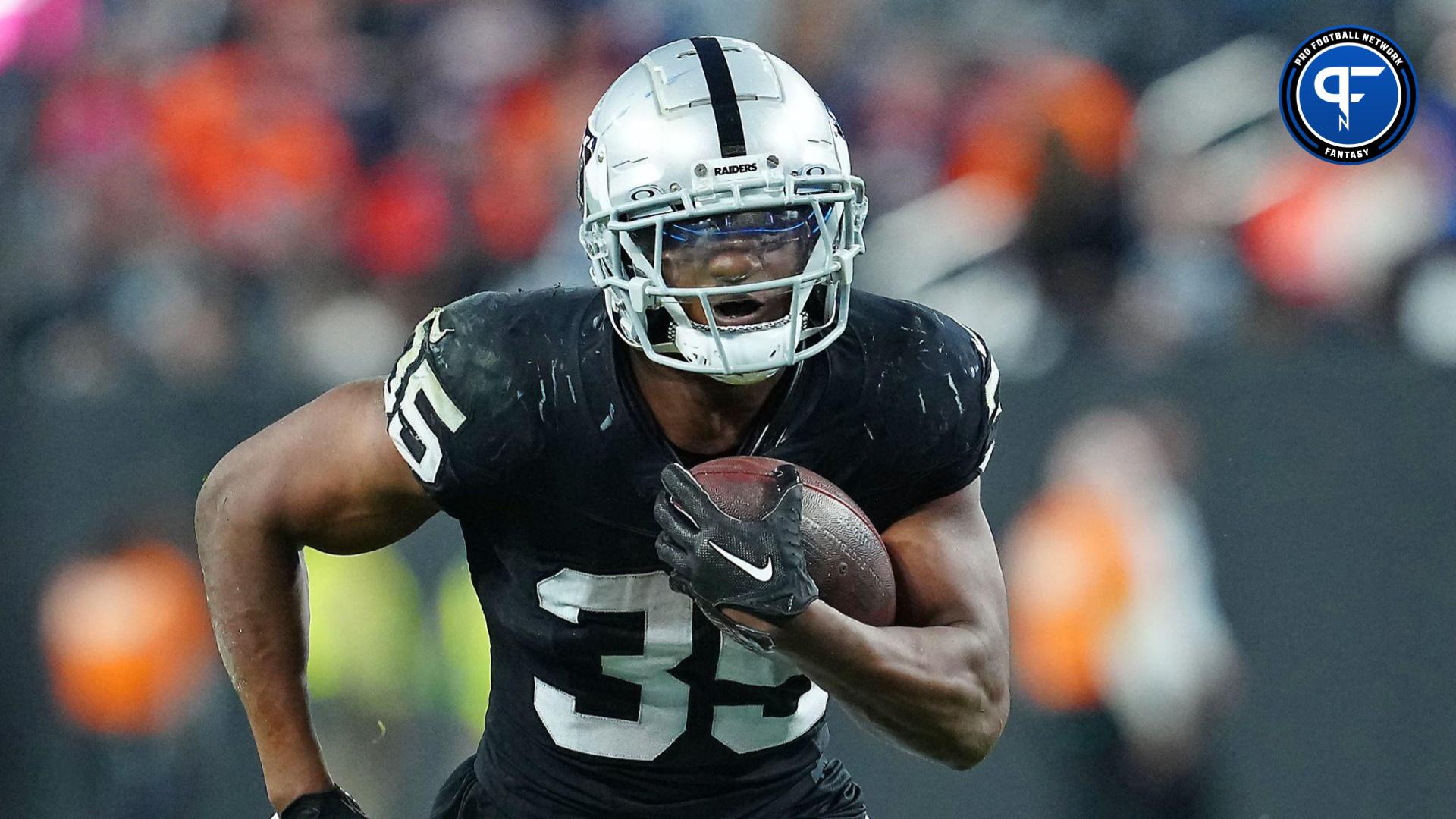 Zamir White's Best Ball Fantasy Outlook: Is the Raiders RB Being ...