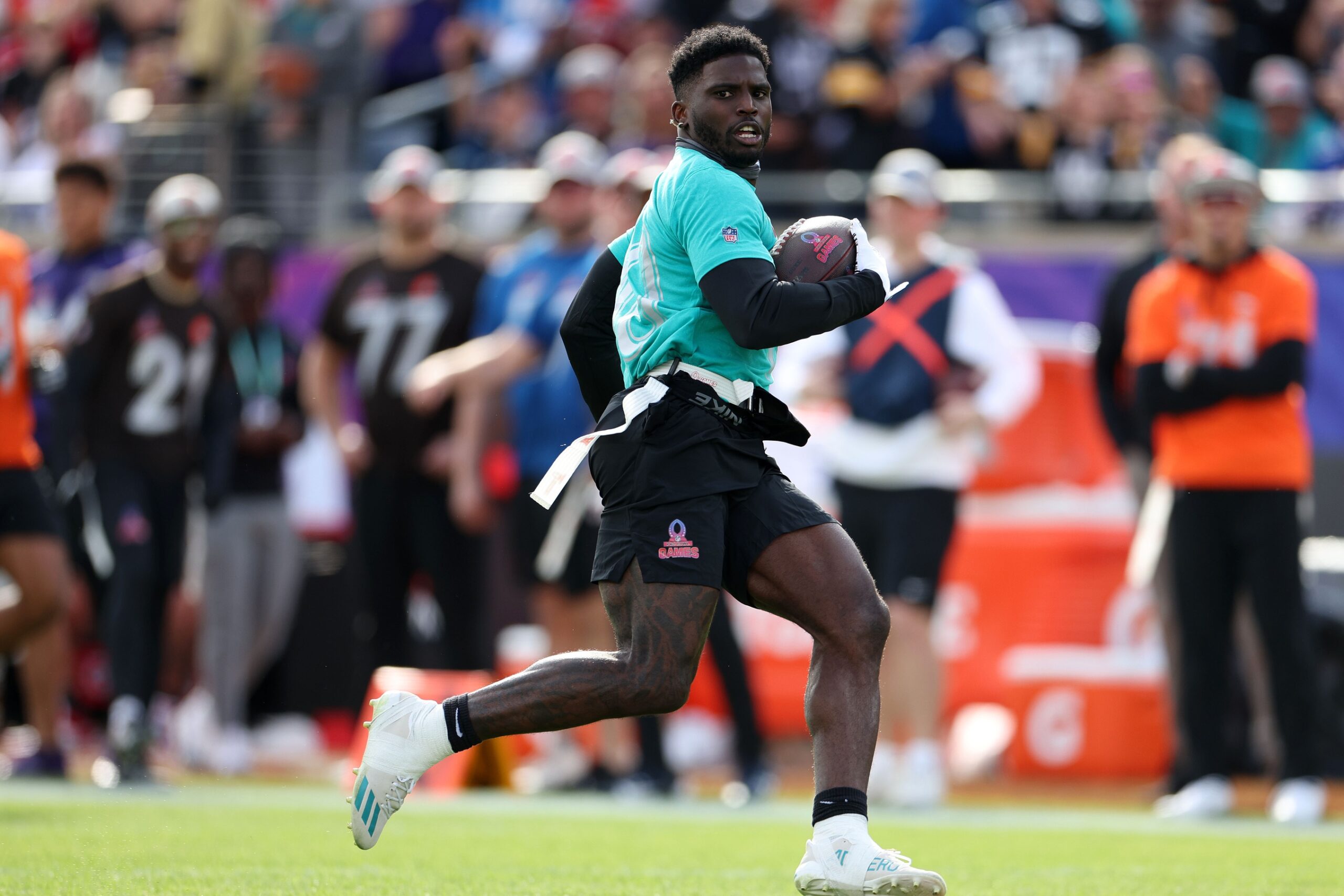 Miami Dolphins' Mike McDaniel Weighs In On Tyreek Hill's Rocky Offseason