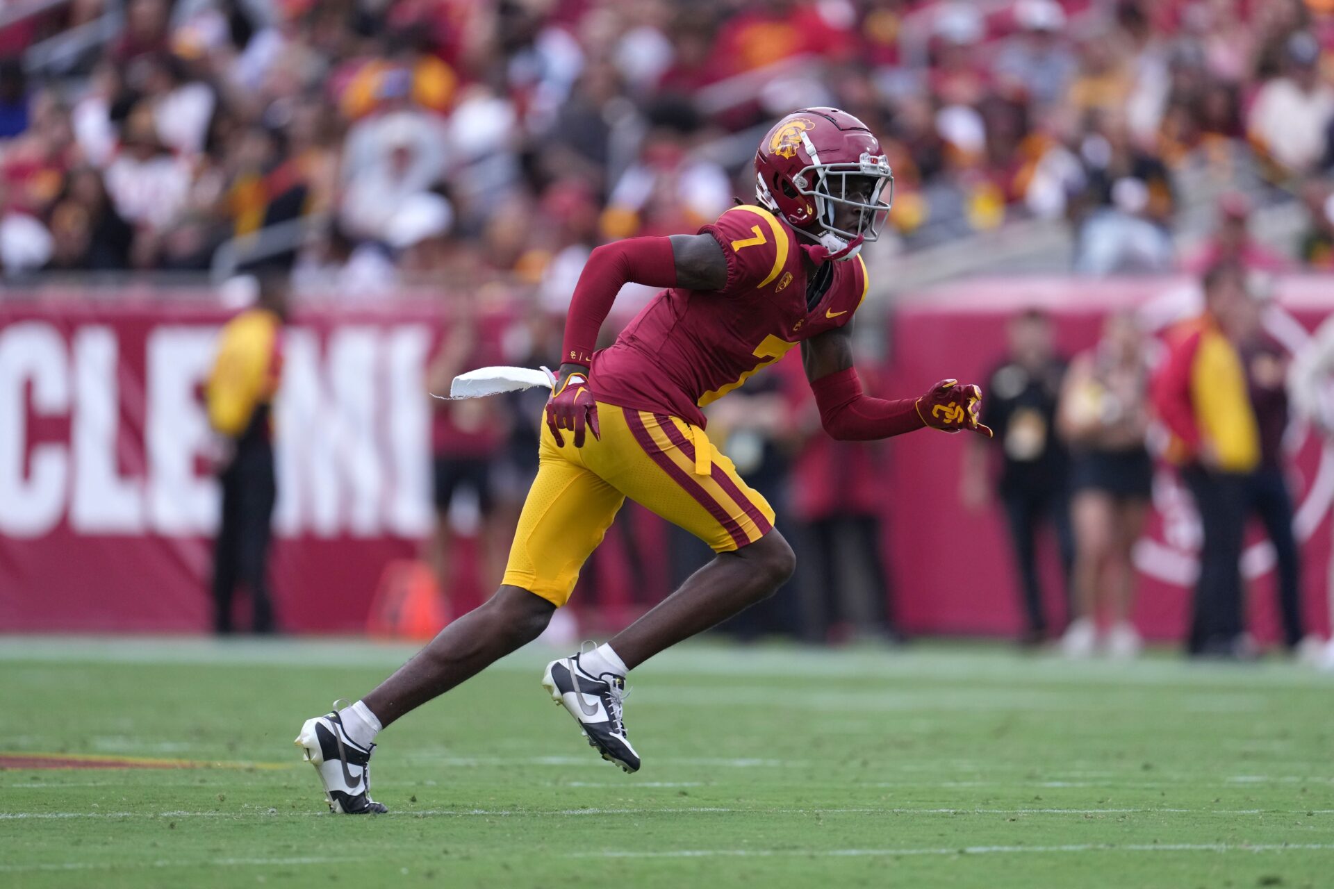 Calen Bullock's Draft Profile | USC, S Scouting Report