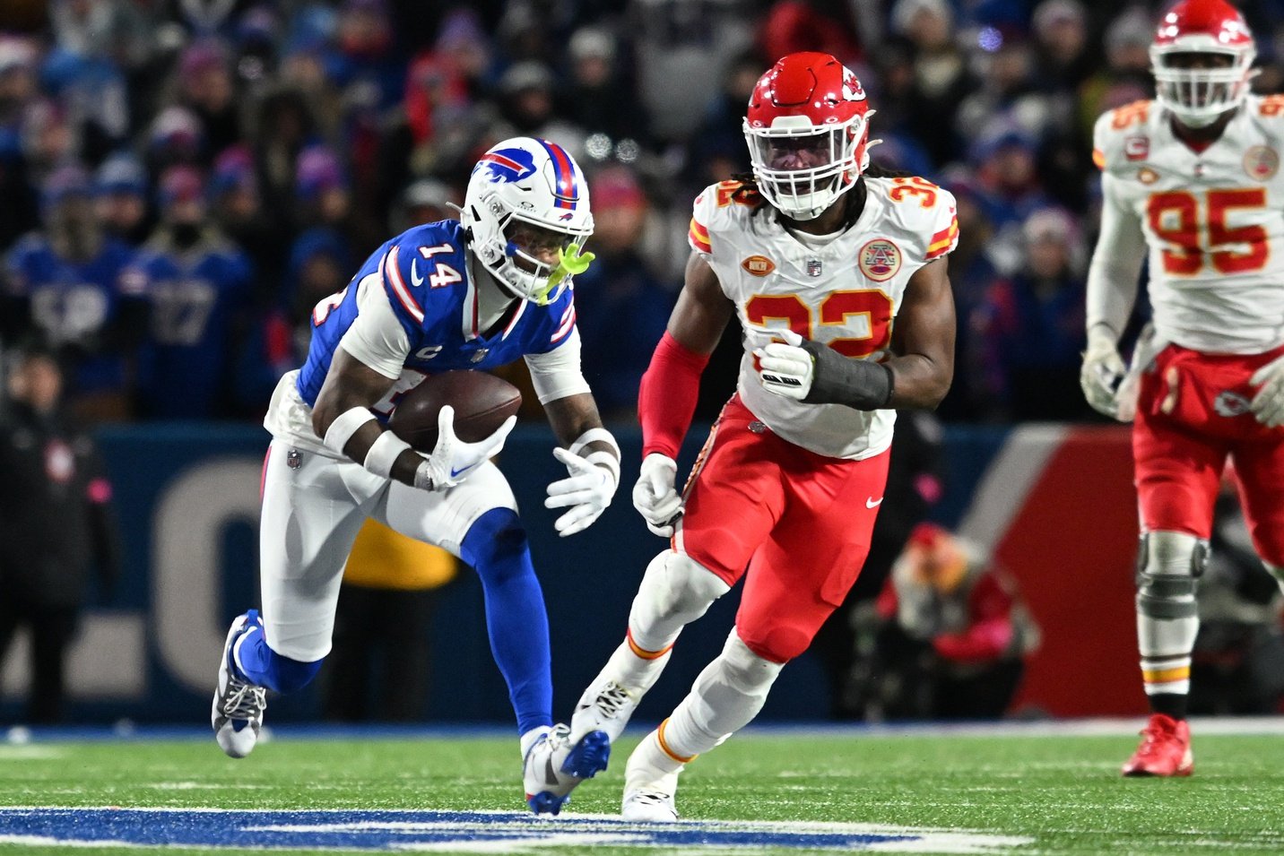 Kansas City Chiefs News, April 9 Stefon Diggs Named Potential Target