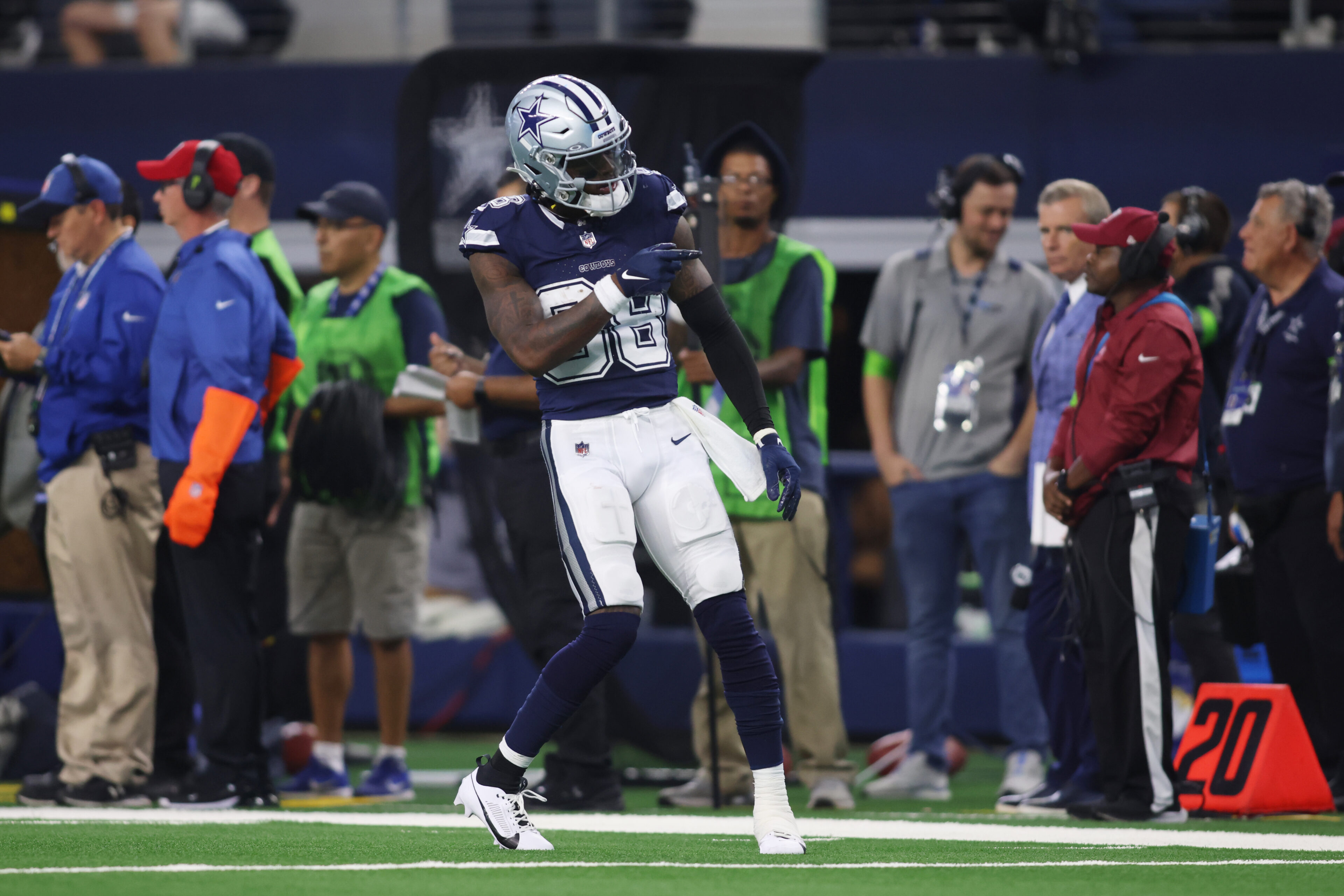 Dallas Cowboys News, April 13: Agent to CeeDee Lamb Gives Contract ...