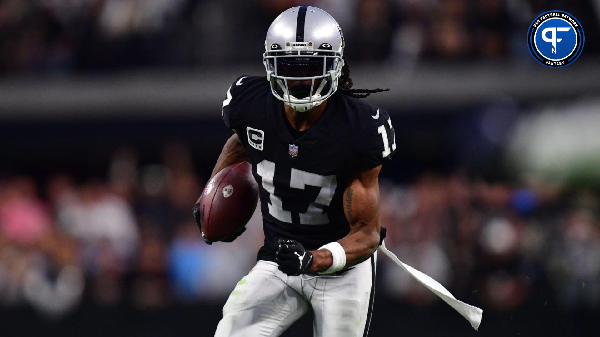 Davante Adams' Fantasy Outlook: Age and Average QB Play To Doom Raiders WR1