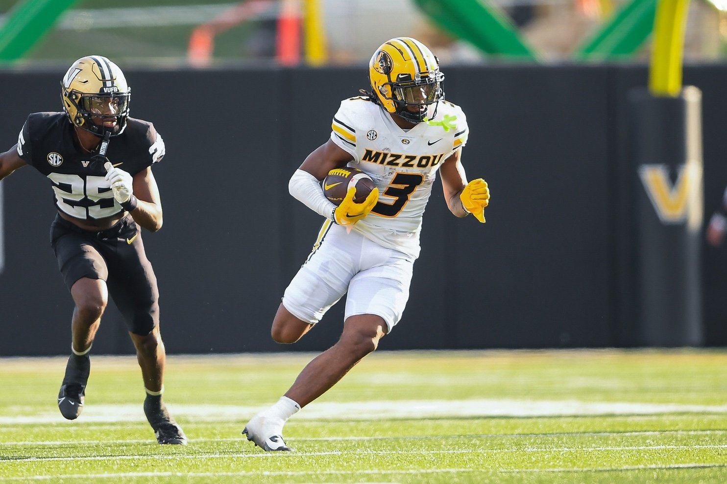 Luther Burden III's Draft Profile Missouri, WR Scouting Report