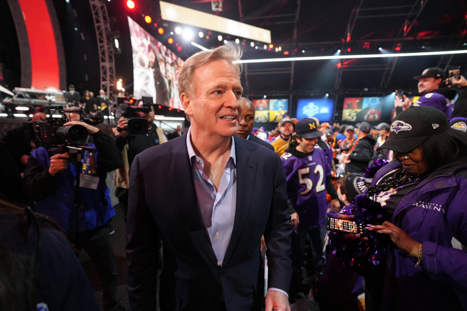 NFL 'Sunday Ticket' Trial Commissioner Roger Goodell, Cowboys Owner