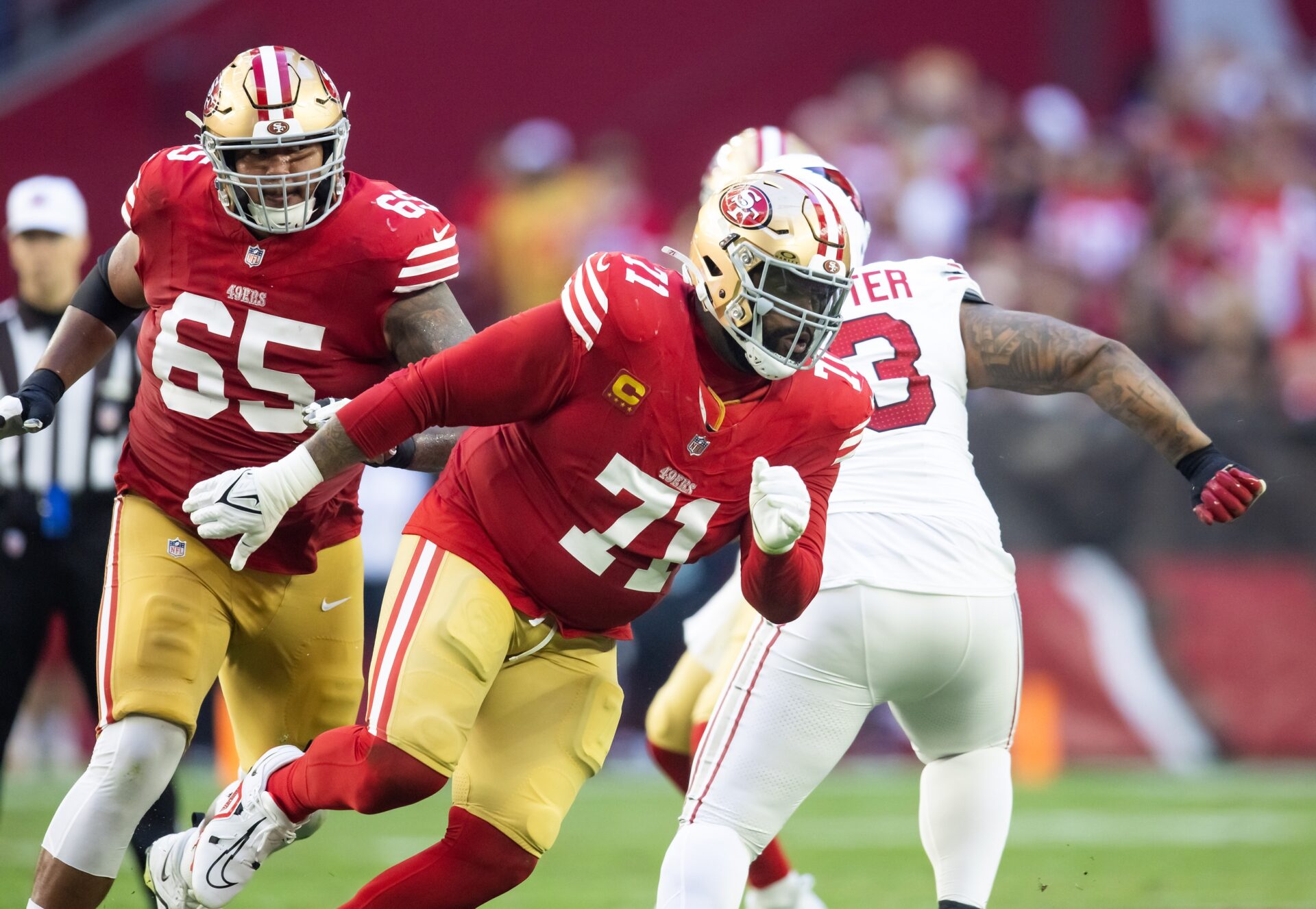 Trent Williams and the San Francisco 49ers are finalizing a new deal ...