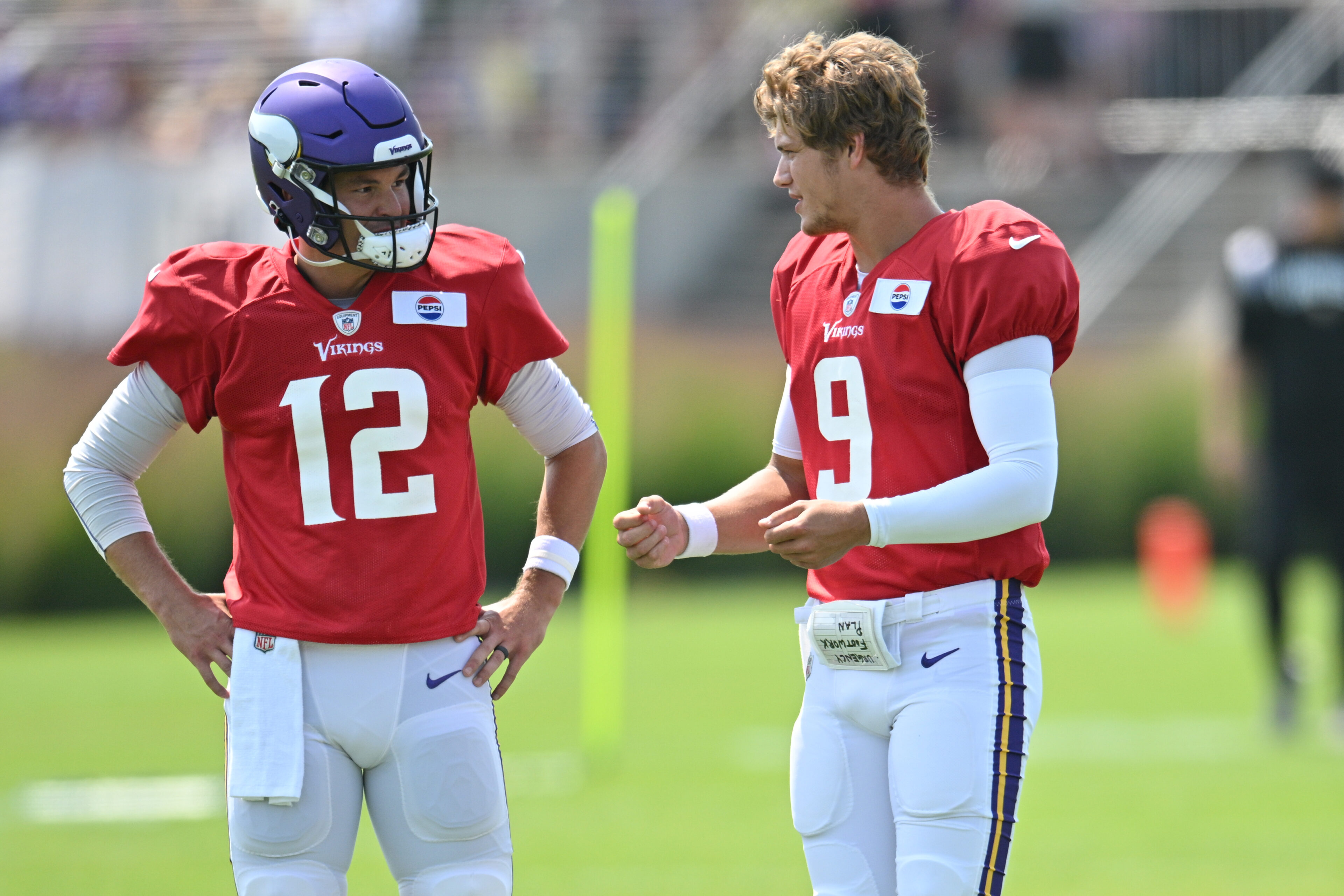 Minnesota Vikings QB Depth Chart Sam Darnold, J.J. McCarthy Battling