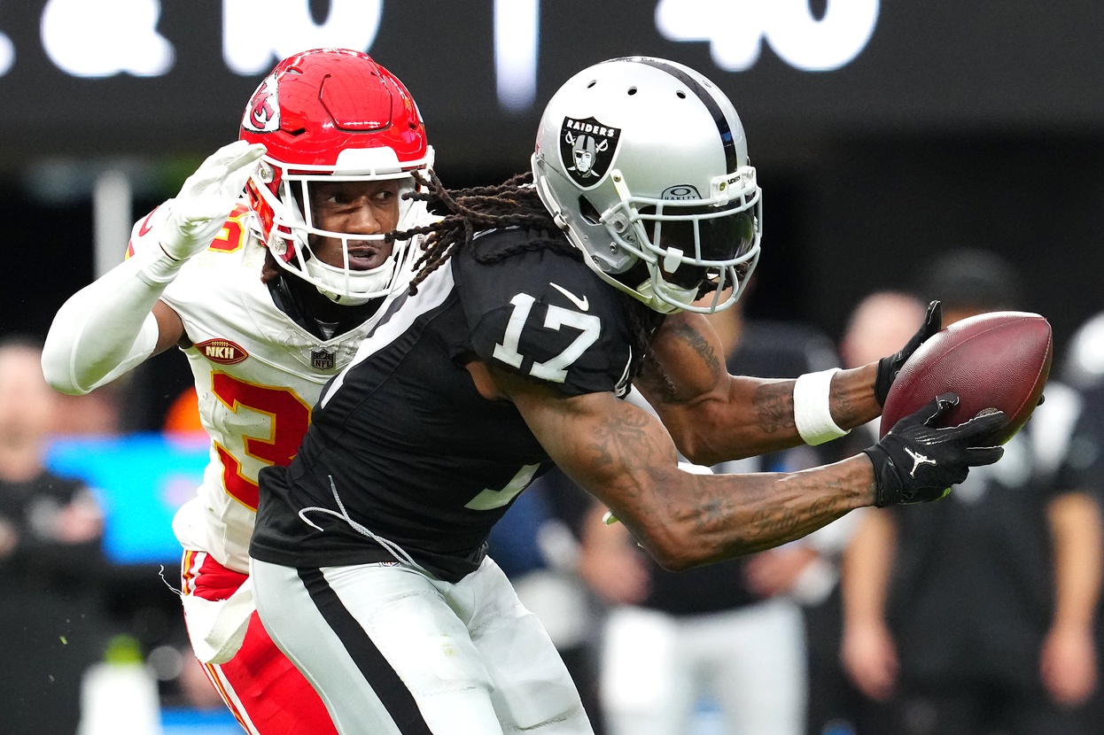 1 Best Bet for Each AFC West Team in 2024 Struggles for Patrick