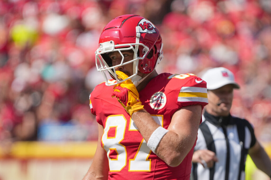 Is Travis Kelce Playing Tonight? Details on Status of Chiefs TE Ahead